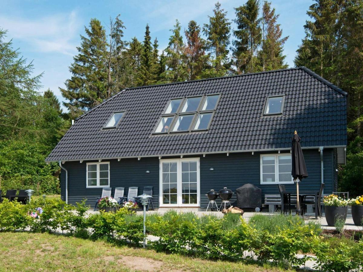 10 Person Holiday Home In Glesborg Rom bilde