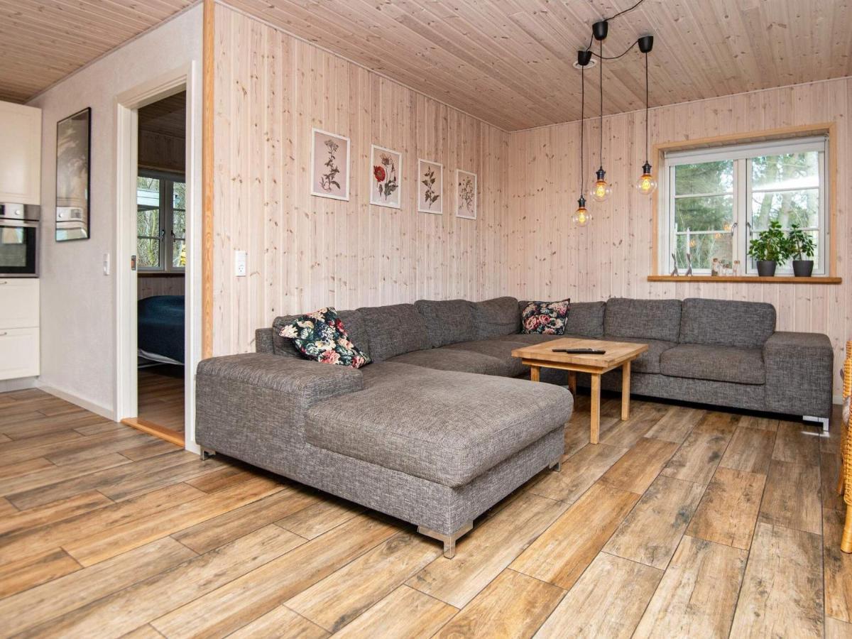10 Person Holiday Home In Glesborg Eksteriør bilde