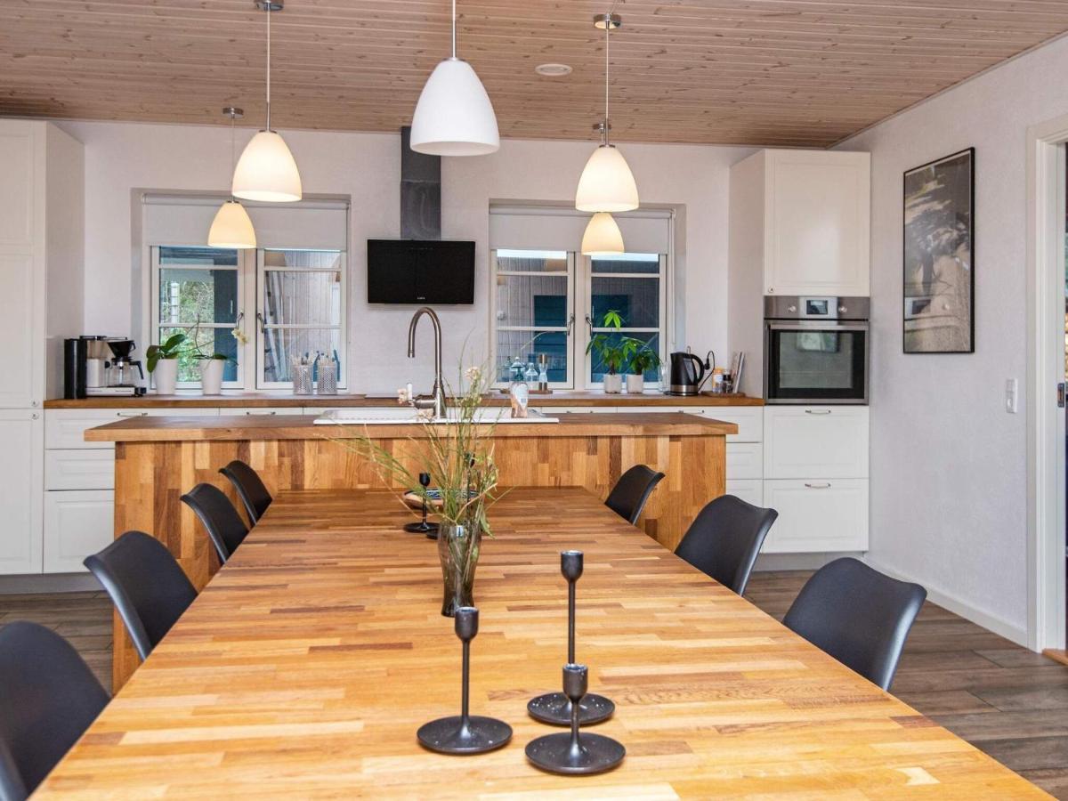 10 Person Holiday Home In Glesborg Eksteriør bilde